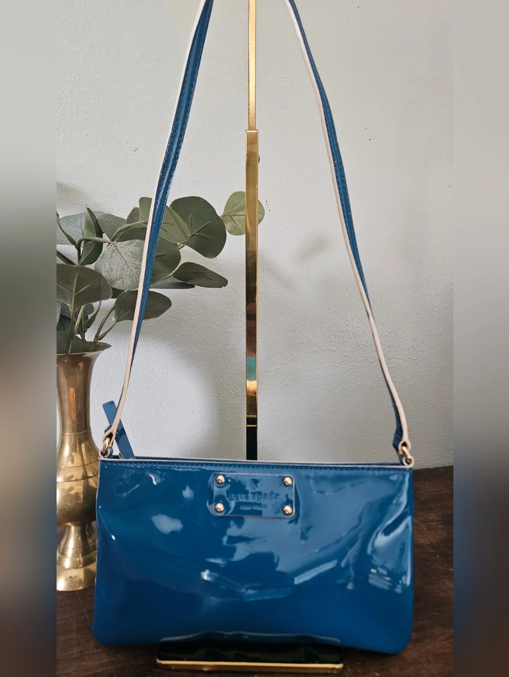 Kate Spade Teal Blue And White Trim Shoulder Crossbody Bag.
